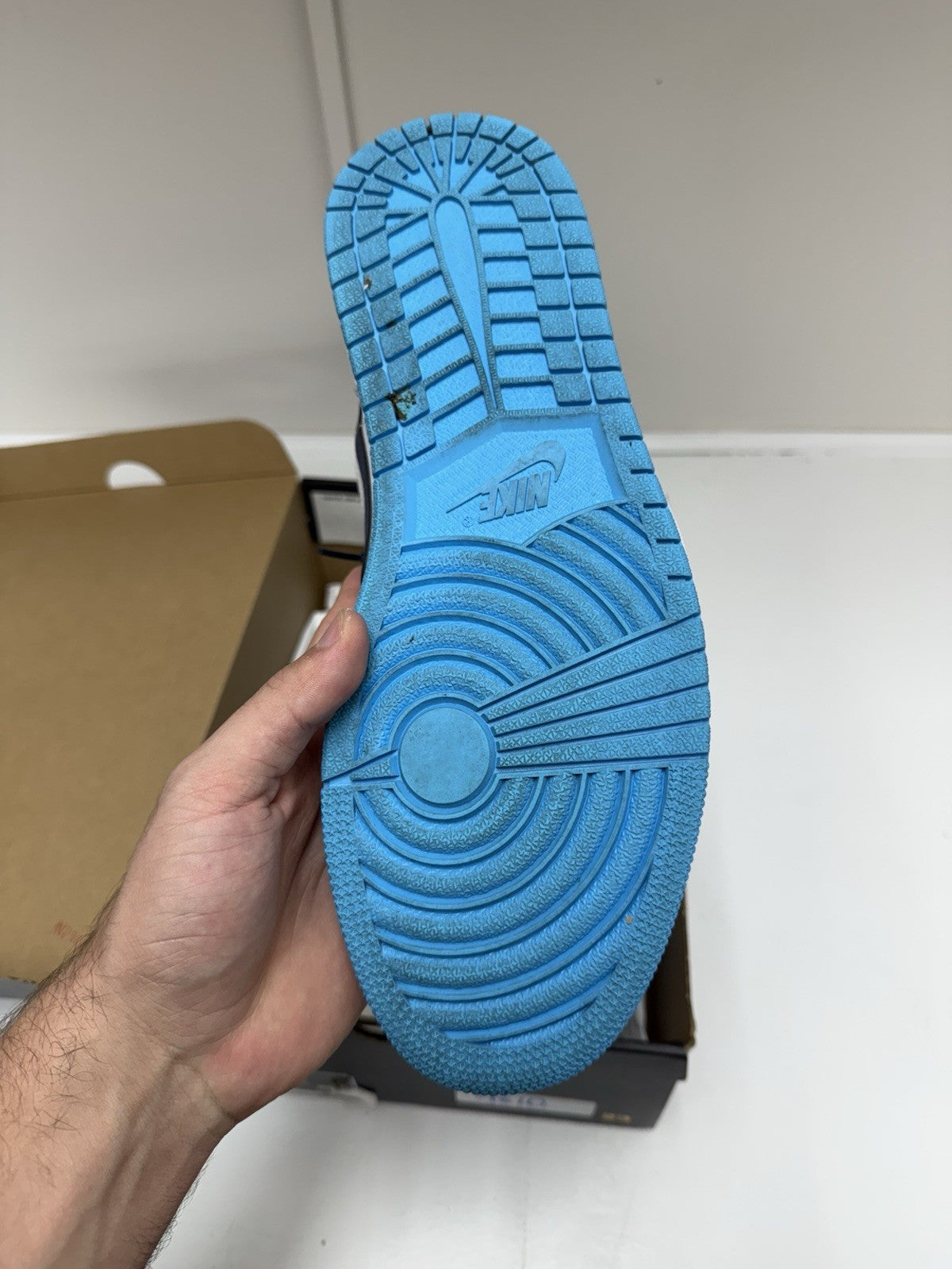 Size 11 - Jordan 1 Low UNC University Blue (2021)