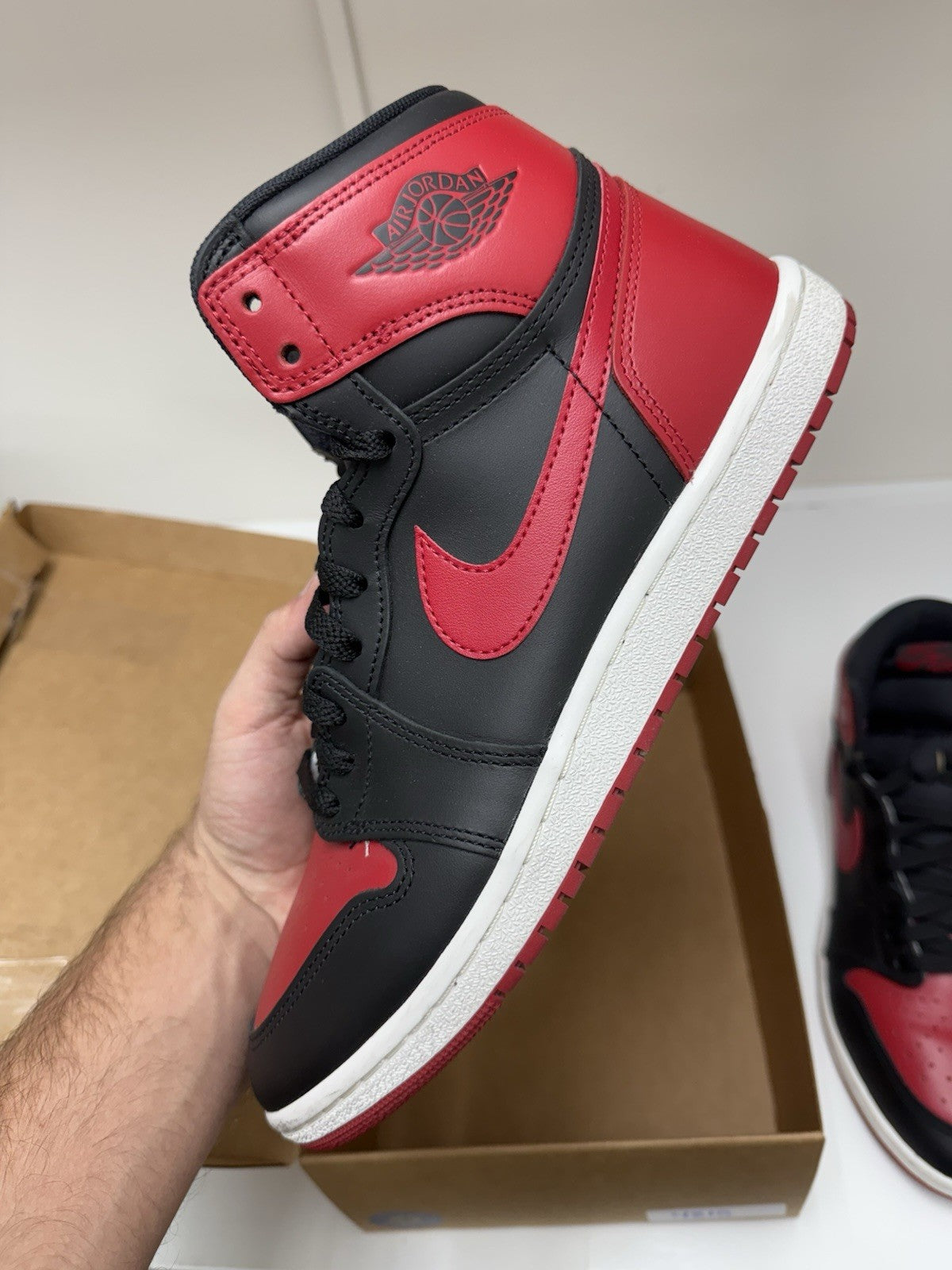 Size 11 -Jordan Retro 1 High 85 OG Bred Banned (2025)