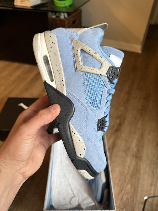 Size 8.5 - Jordan 4 Retro University Blue UNC