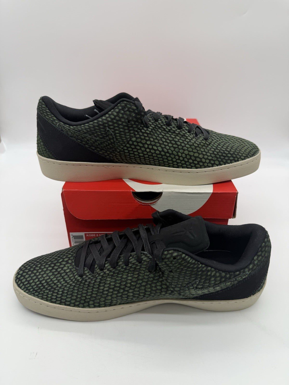 Size 12 - Nike Kobe 8 NSW Lifestyle LE Gorge Green/Black-Sail (Brand New)
