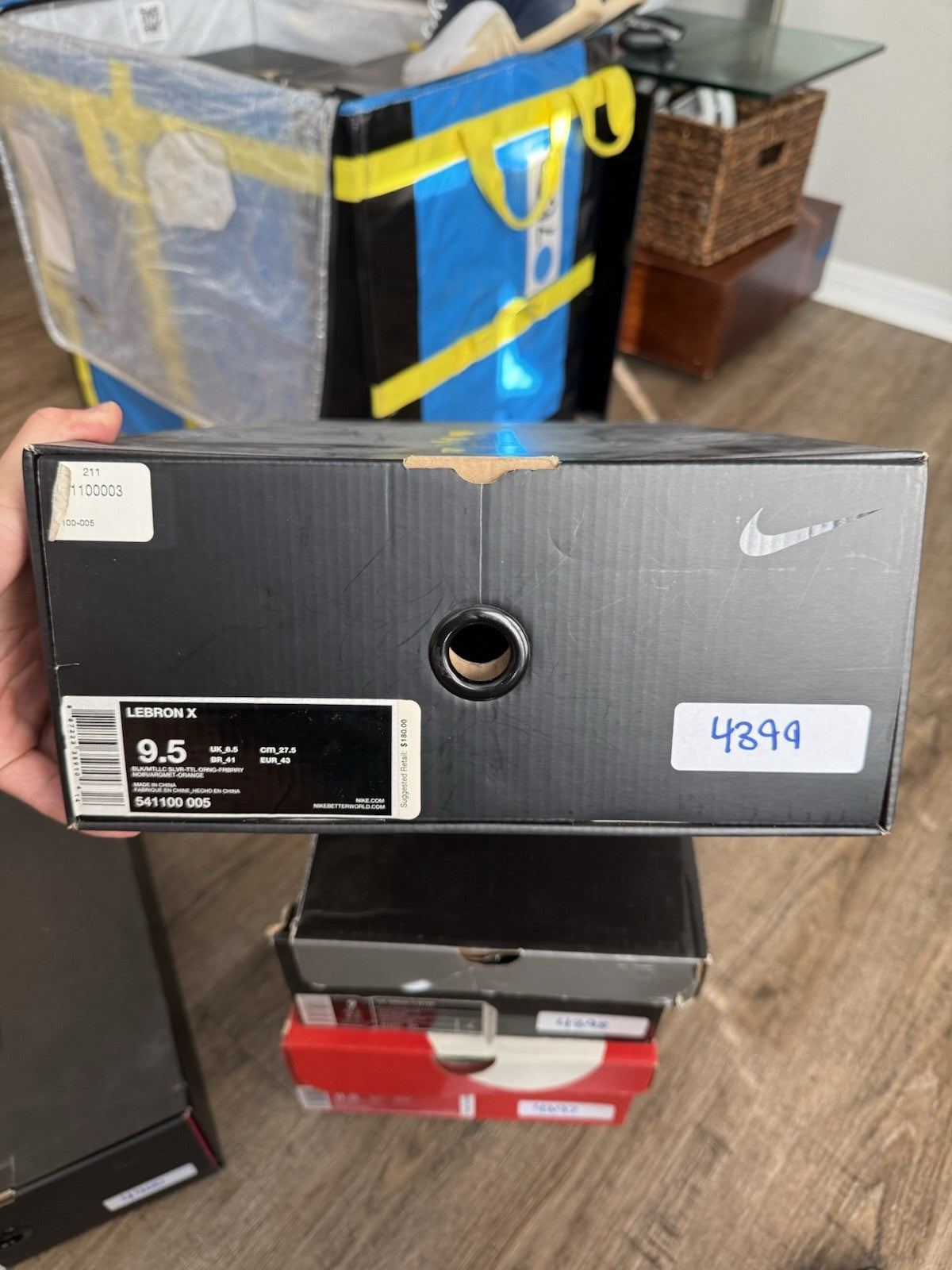 Size 9.5 - Nike Lebron 10 Floridian (damaged air unit)