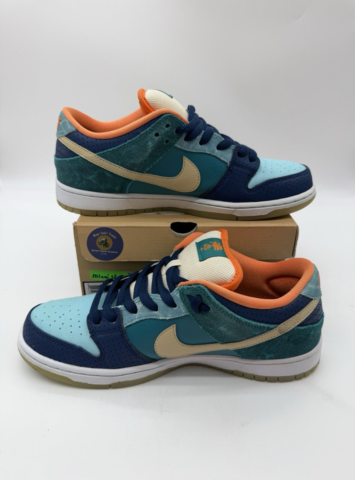 Size 9.5 - Nike SB Dunk Low MIA Skate Shop 2013