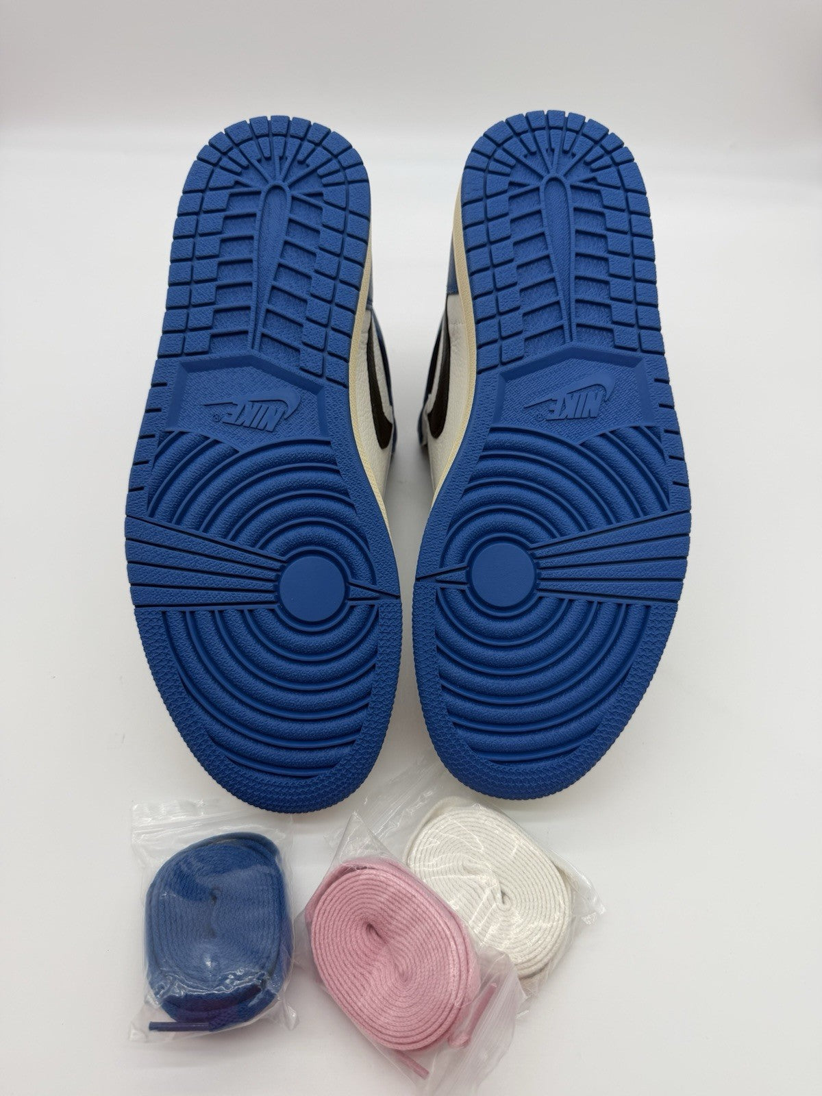 Size 10.5 - Jordan 1 Retro x Fragment Design x Travis Scott High (Brand New)