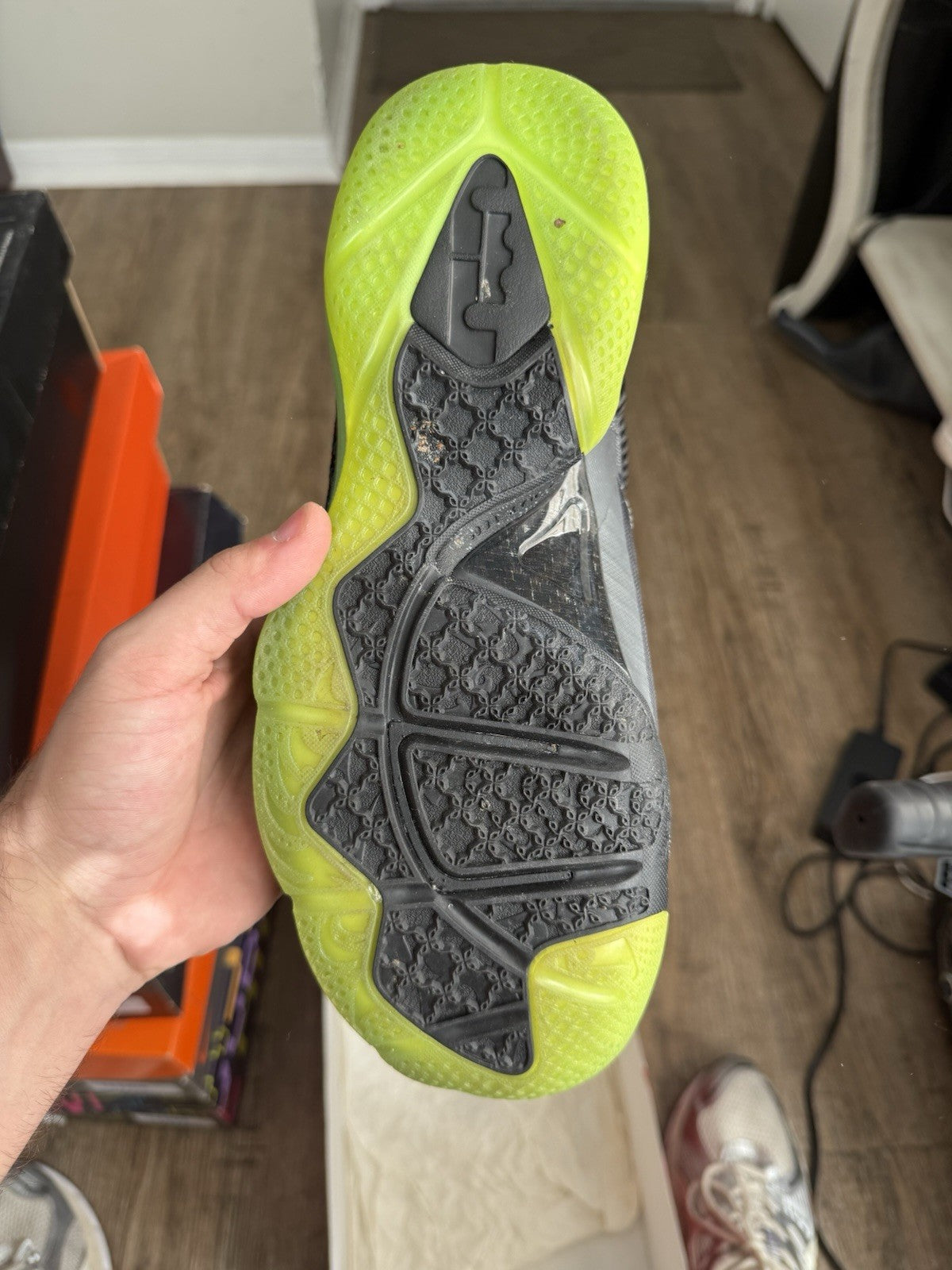 Size 9.5 - Lebron 9 Dunkman (minor seperation)