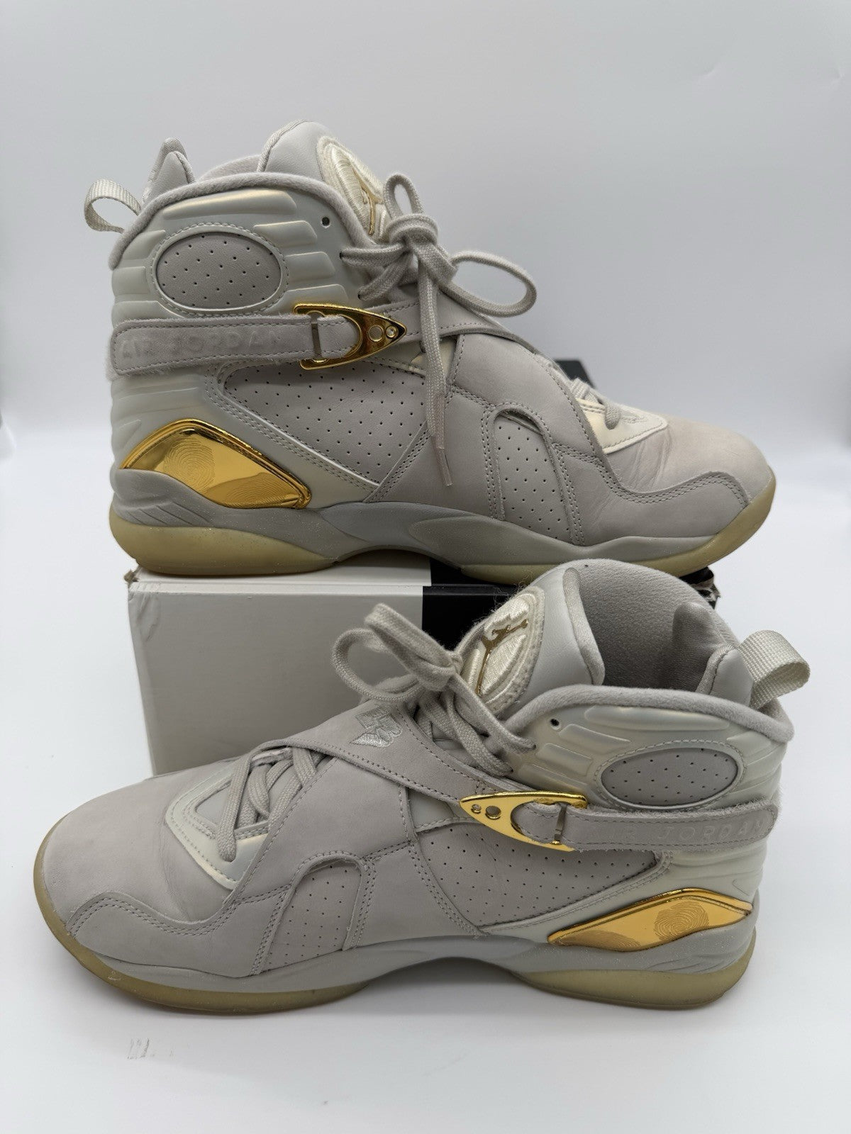 Size 9.5 - Jordan 8 Retro Champagne Confetti