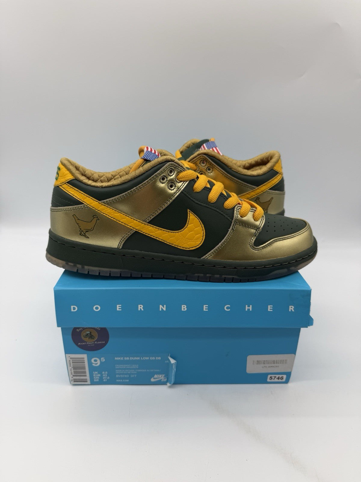 Size 9.5 - Nike SB Dunk Low Doernbecher 2018 (Brand New)