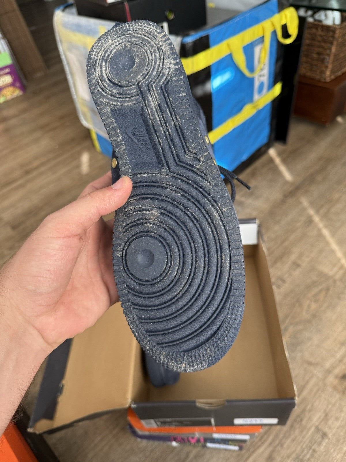 Size 9 - Air Force 1 Mid Obsidian Metallic Gold Utility