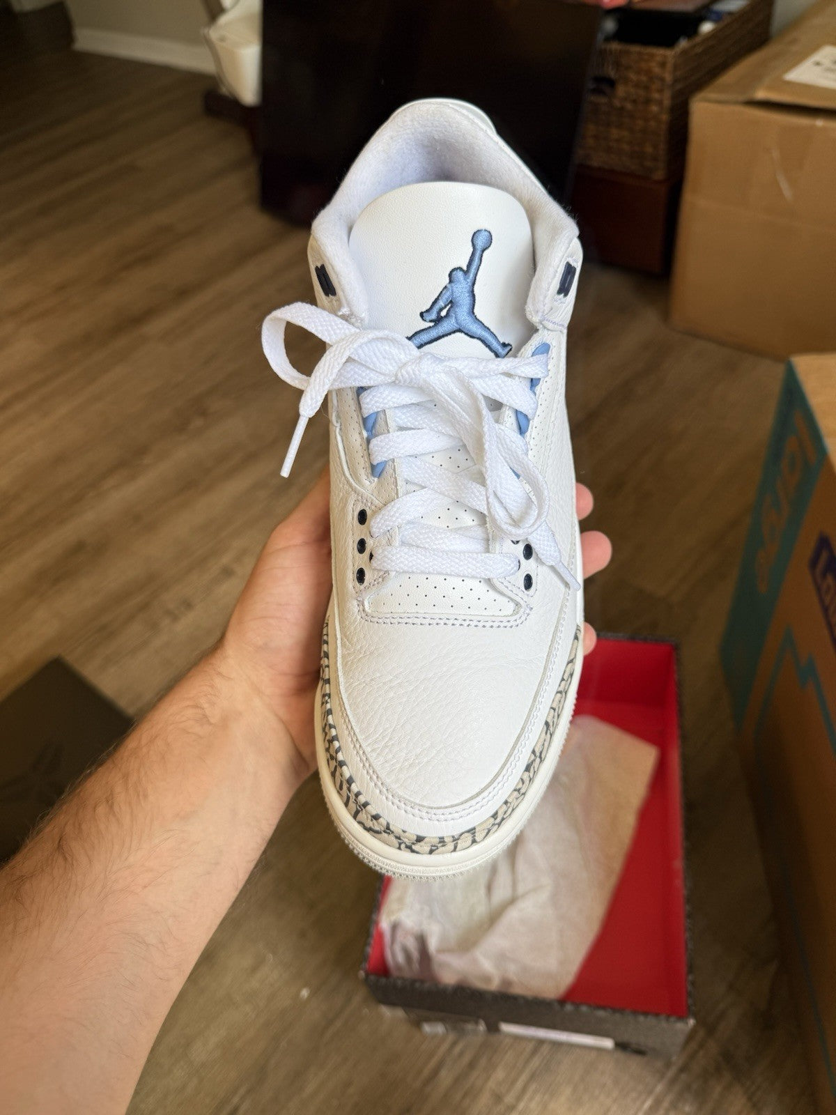Size 8 - Jordan 3 Retro UNC