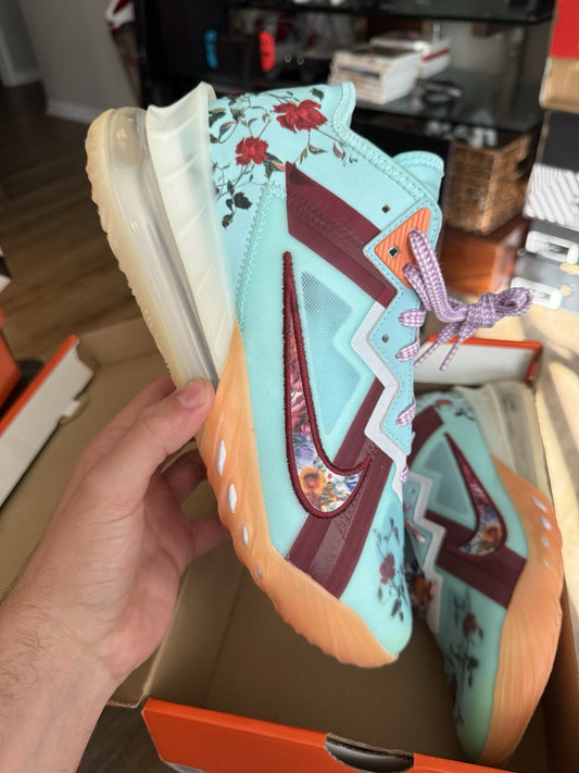 Size 10 - Lebron 18 Low Mimi Plange Daughters Floral