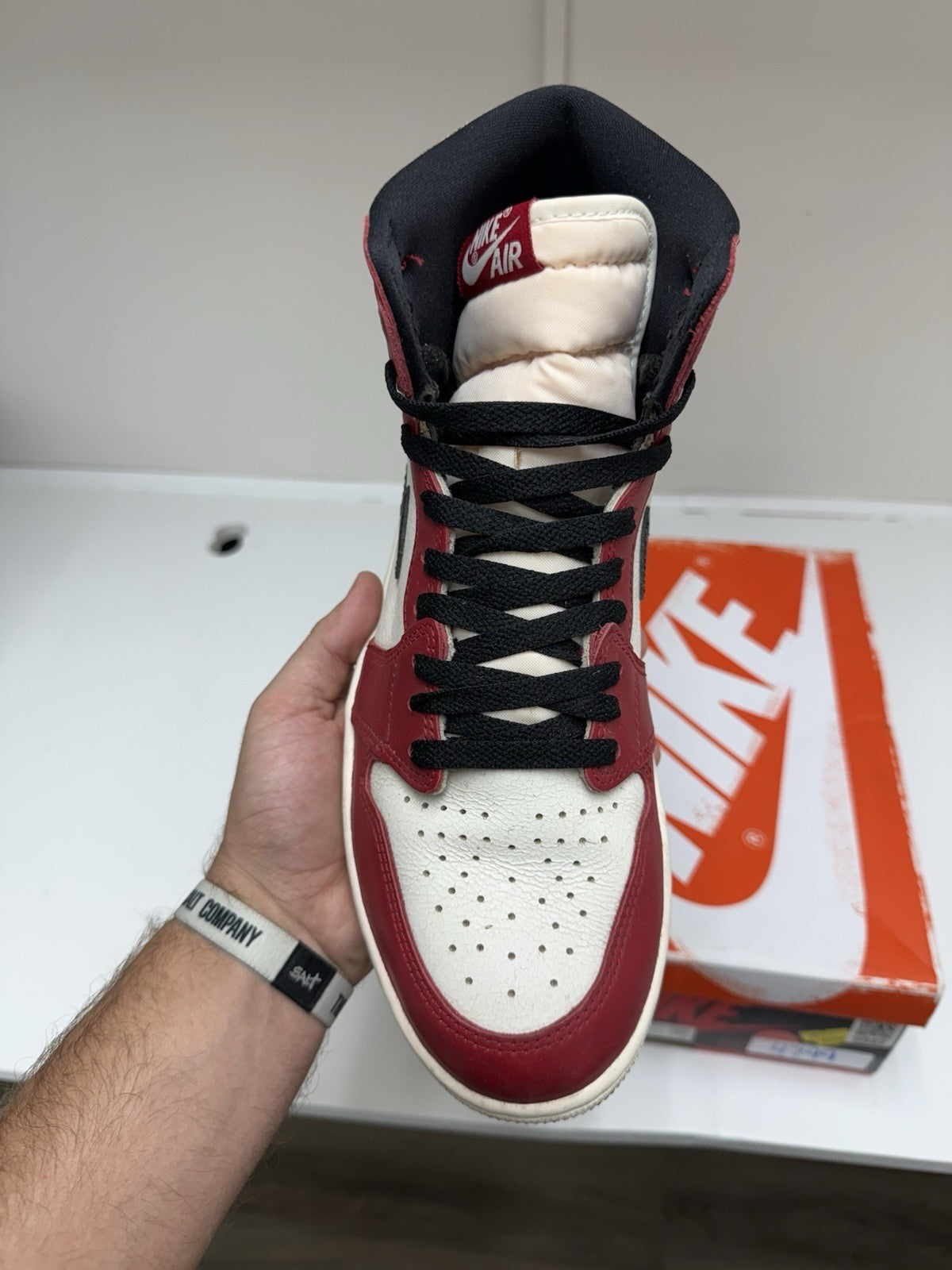 Size 10.5 - Jordan Retro 1 High OG Chicago Lost And Found