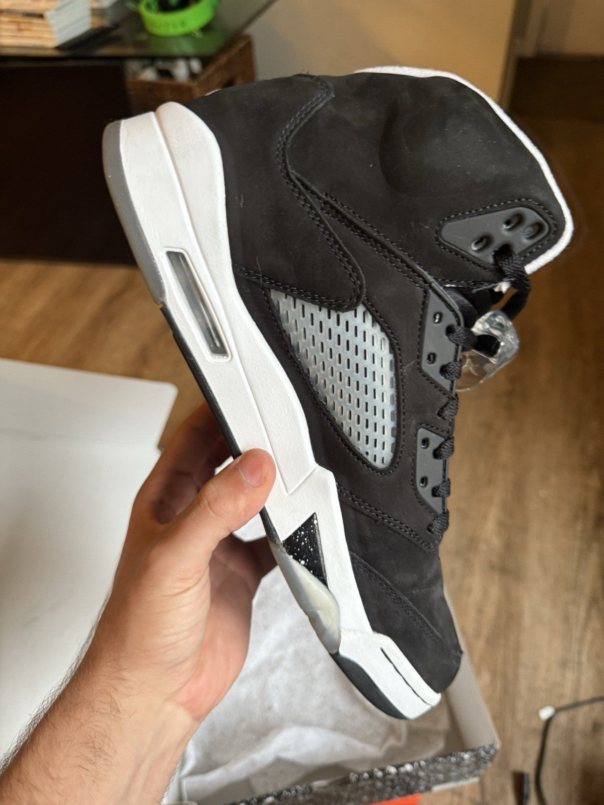 Size 11 - Jordan 5 Retro Mid Moonlight