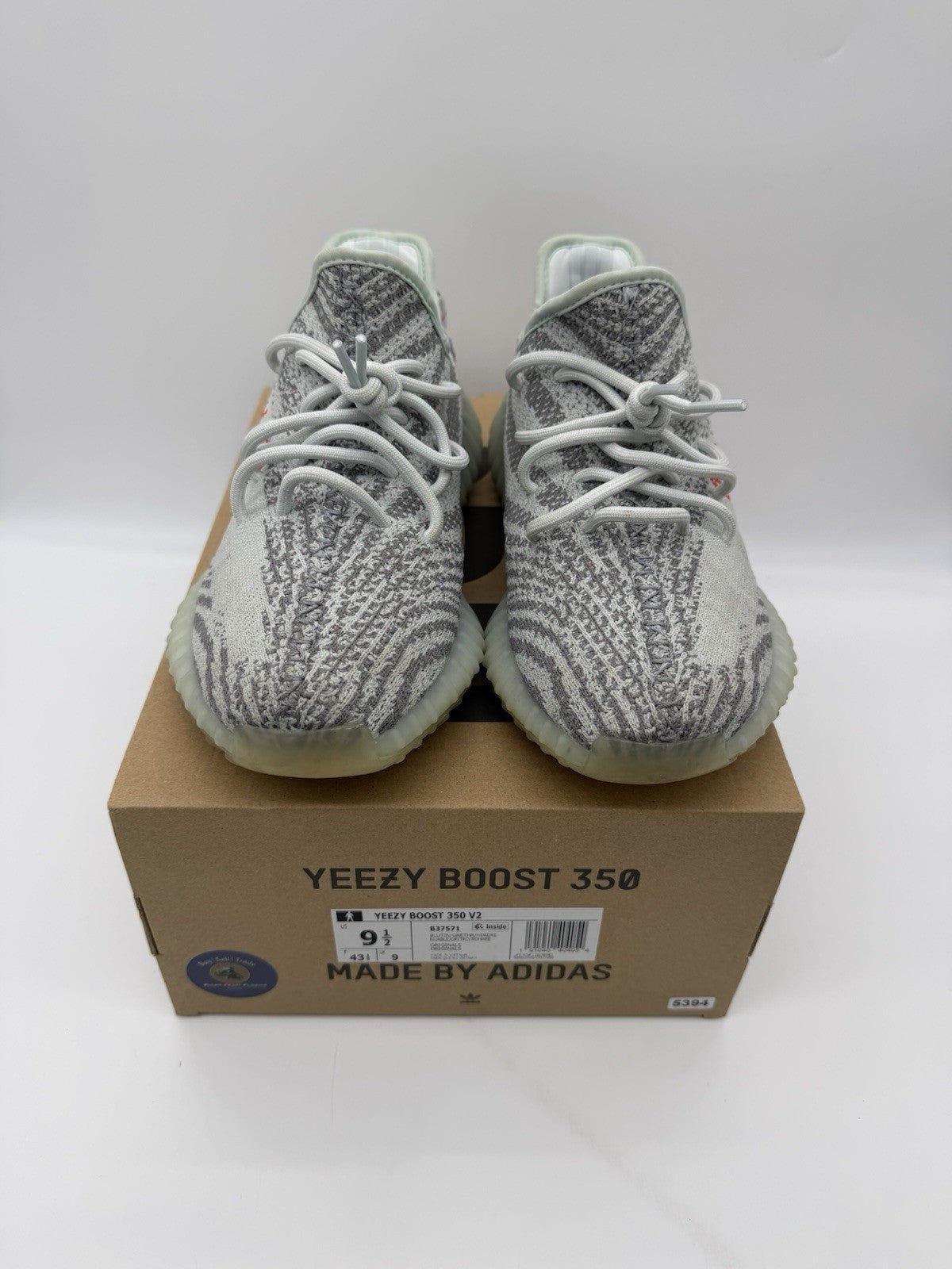 Size 9.5 - adidas Yeezy Boost 350 V2 Low Blue Tint