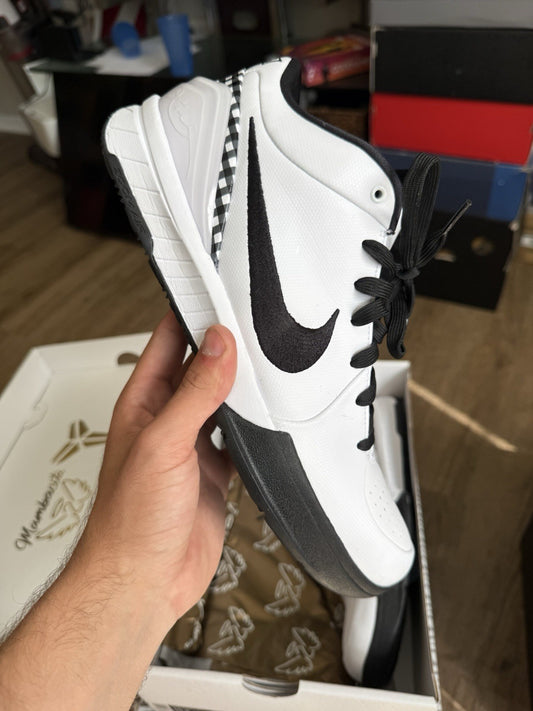 Size 10.5 - Kobe 4 Protro Mambacita Gigi