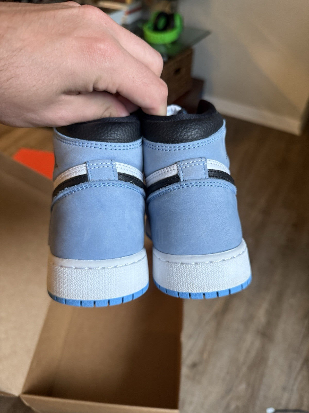 Size 7Y - Jordan 1 Retro OG High University Blue