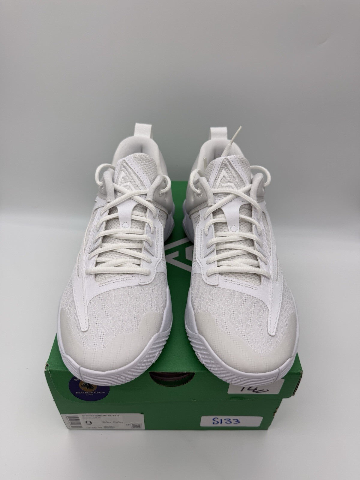 Size 9 - NIKE Giannis Immortality 3 DZ7533-102 (Brand New)