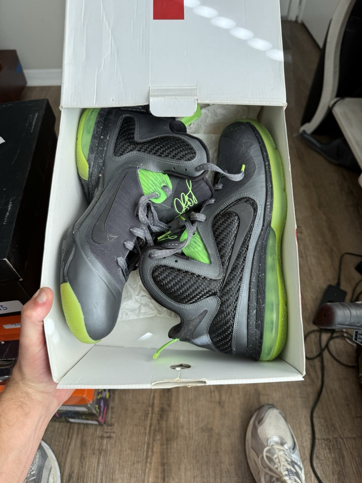 Size 9.5 - Lebron 9 Dunkman (minor seperation)