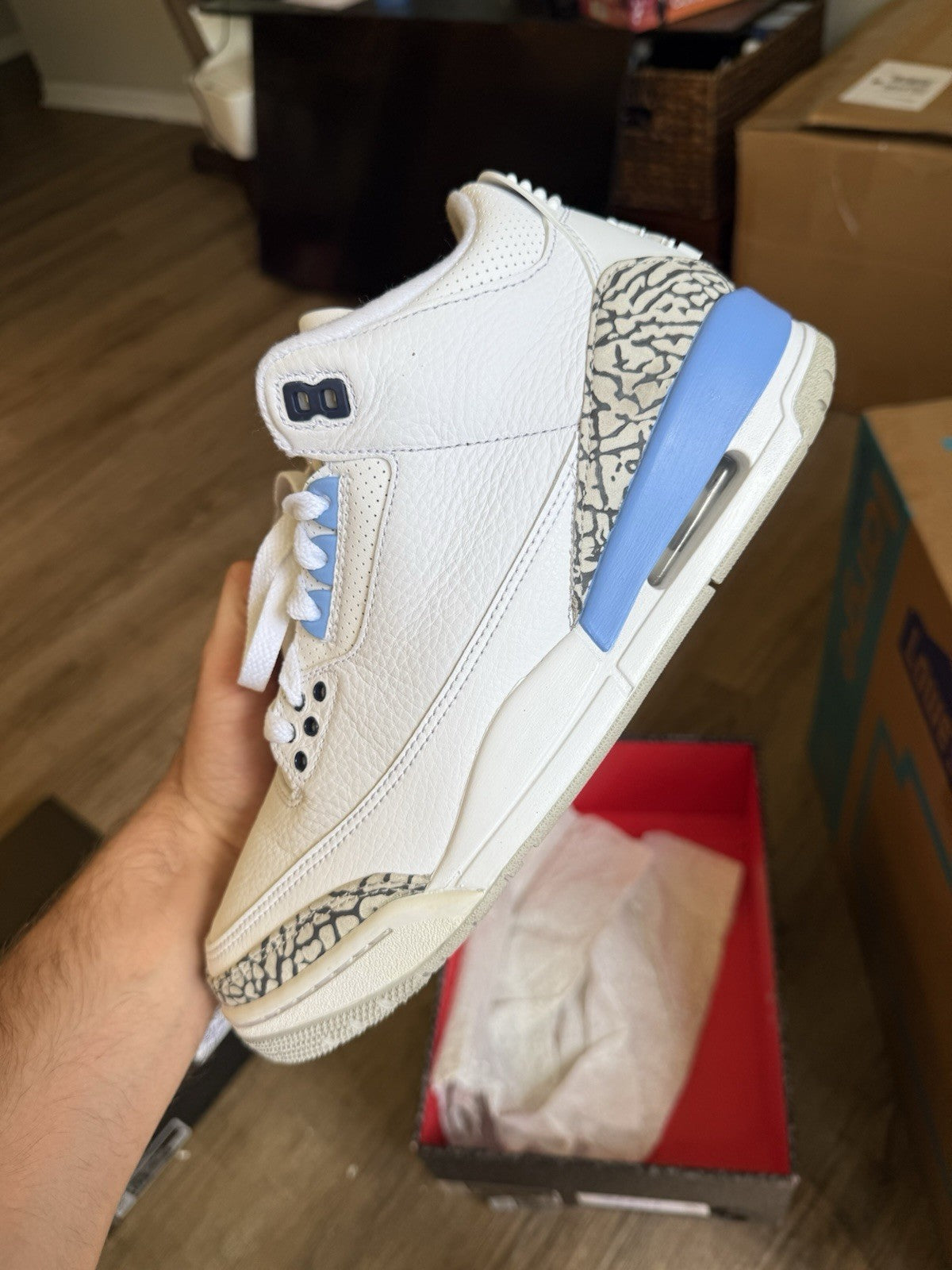Size 8 - Jordan 3 Retro UNC