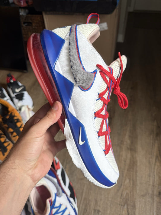 Sze 14 - Nike LeBron 17 Low Space Jam Tune Squad