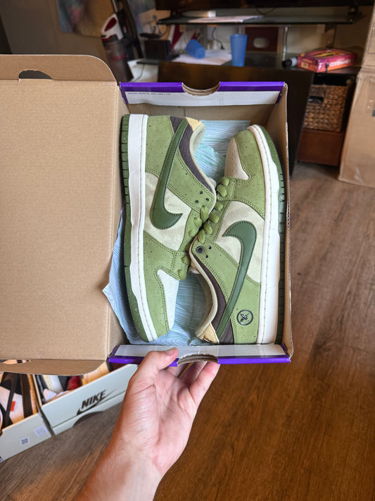 Size 9 - Nike SB Dunk Low Yuto Matcha (Brand New)