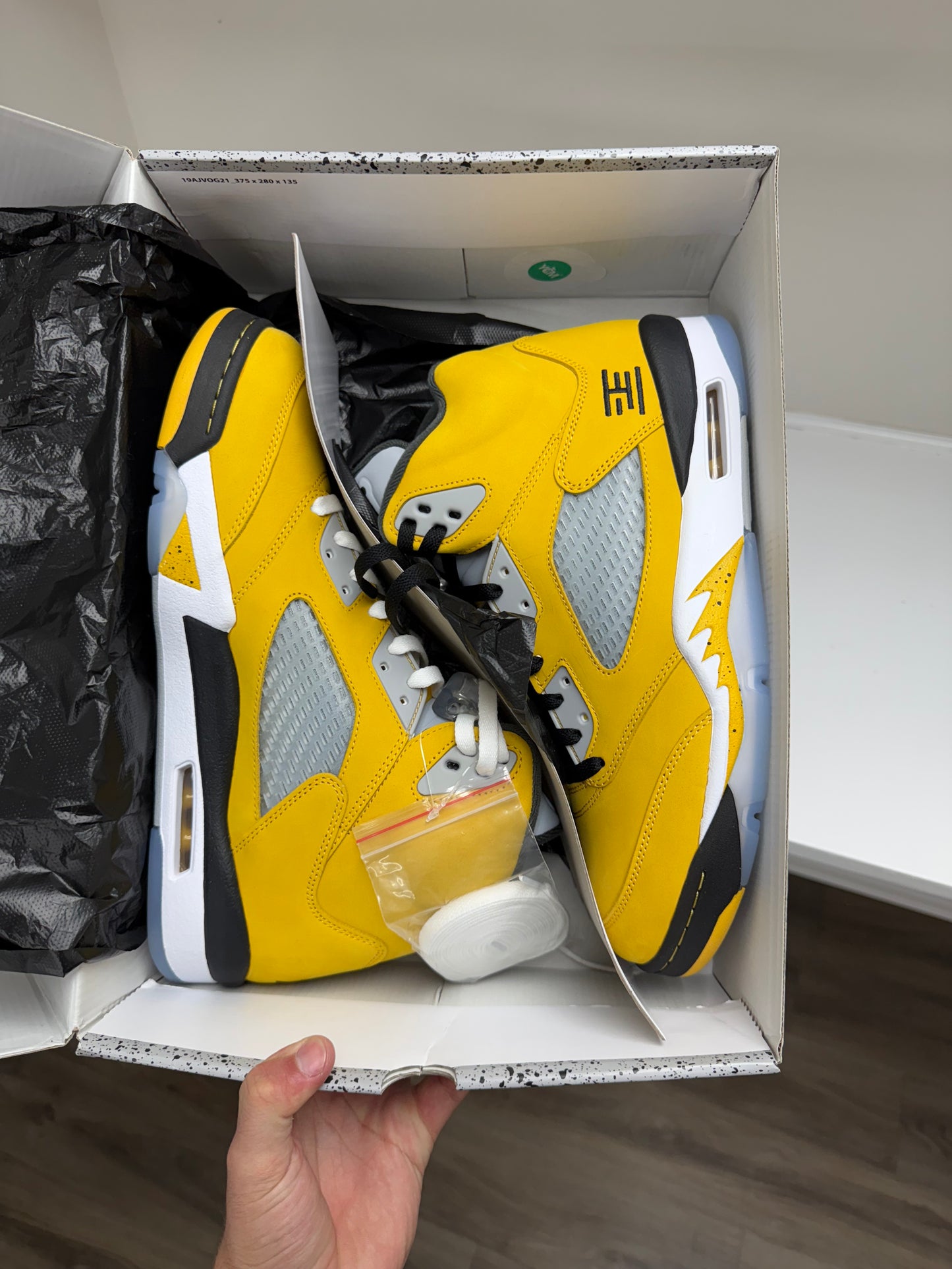 Size 13 - Jordan 5 Tokyo (Brand New)